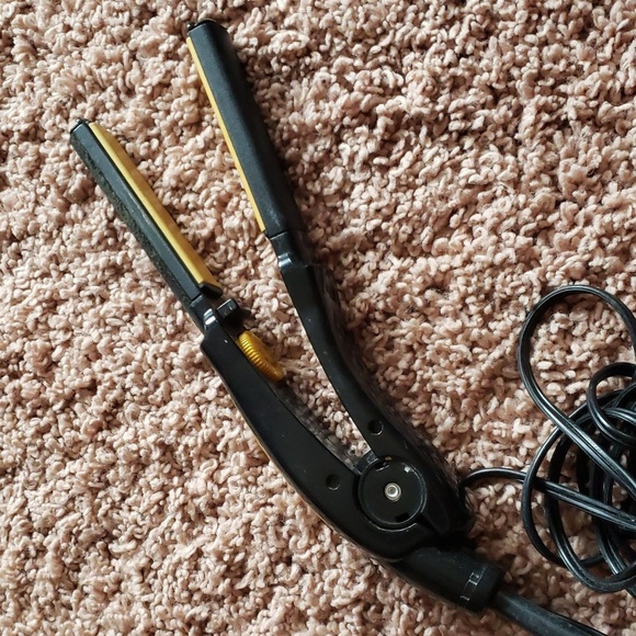 Conair Flat Iron Hair Bundle of 3 Tools - Picture 3 of 14